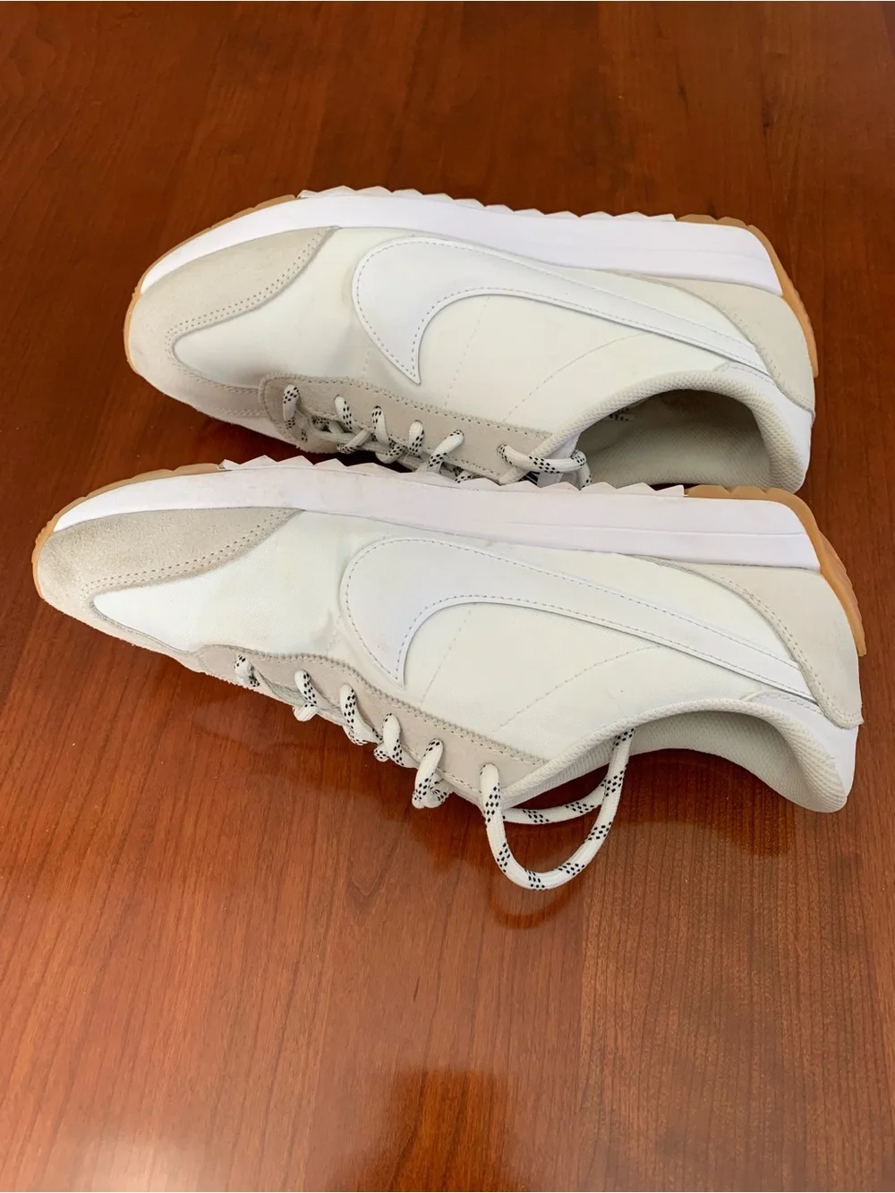 Nike Pacific white sneakers. - Picture 2 of 8